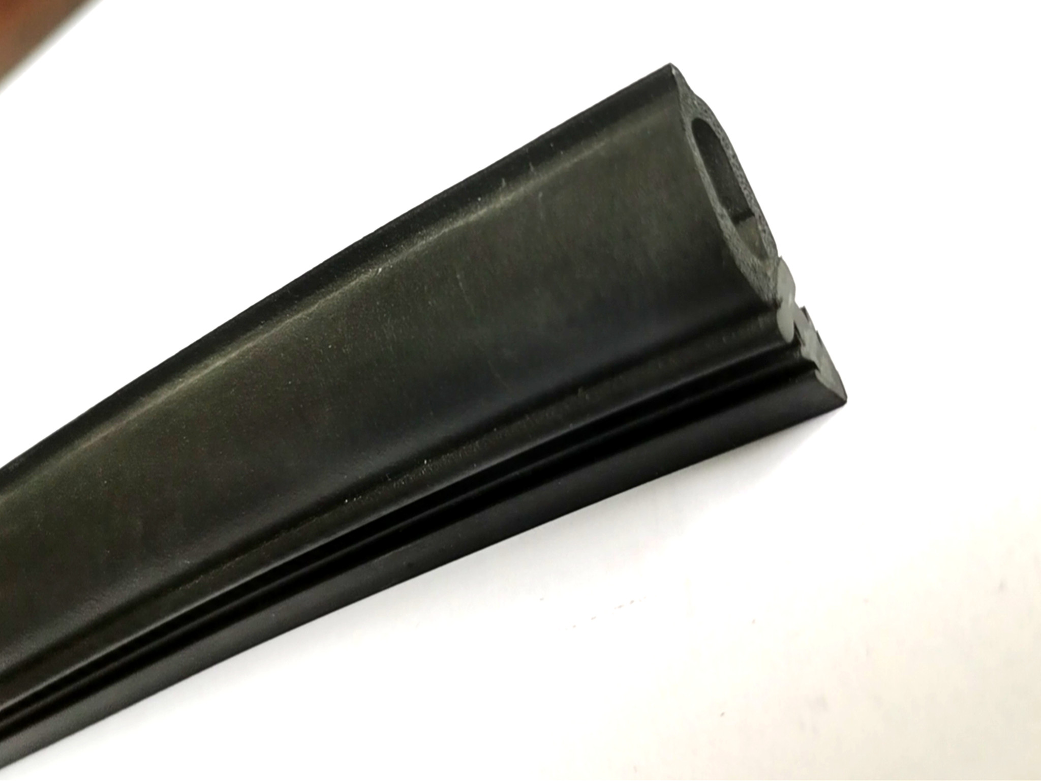 �����ܷ���